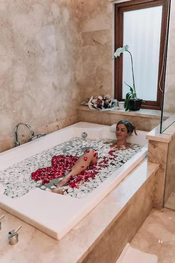 Royal Kamuela Villas & Suites At Monkey Forest Ubud (Adults Only)